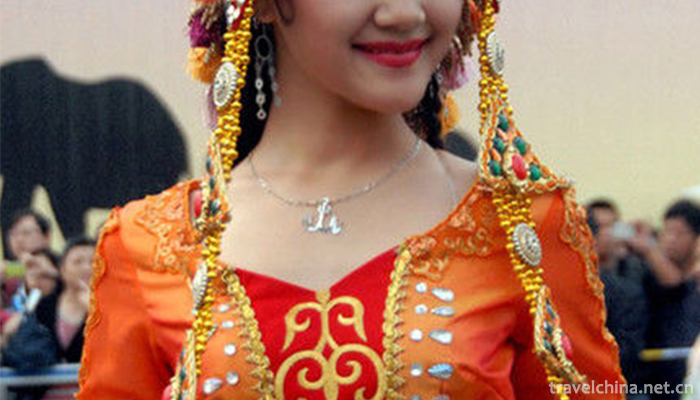 Kirgiz-costumes1