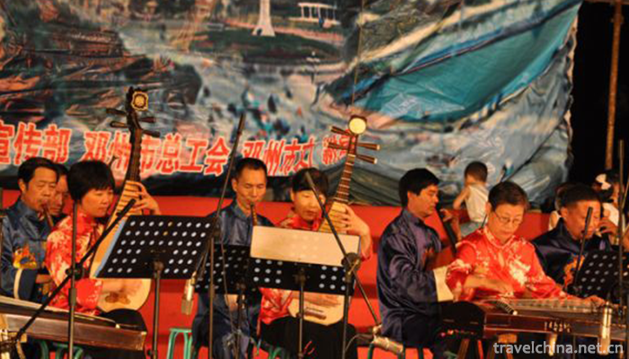 Silk-Strings-of-Laohekou1