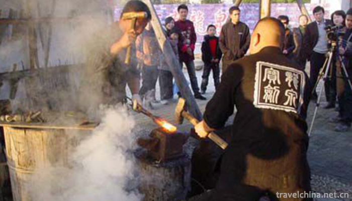 Forging-Skill-of-Longquan-Sword1