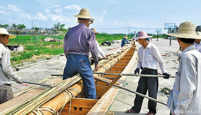 Dragon-Boat-Making-Skills1