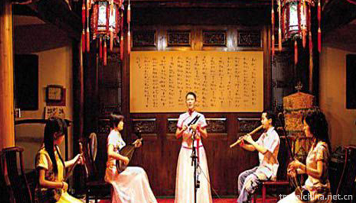opera-sung-in-southern-tunes1