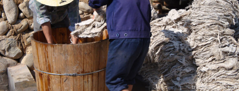 Making Techniques of Lianshi Paper in Lead Mountain