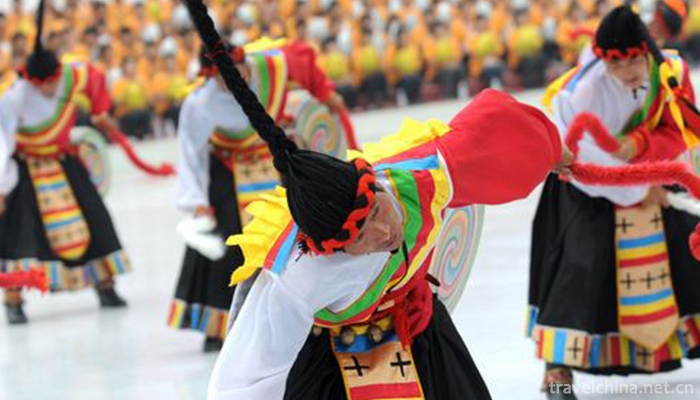 Guozhuo-Dance-in-Shannanchang1