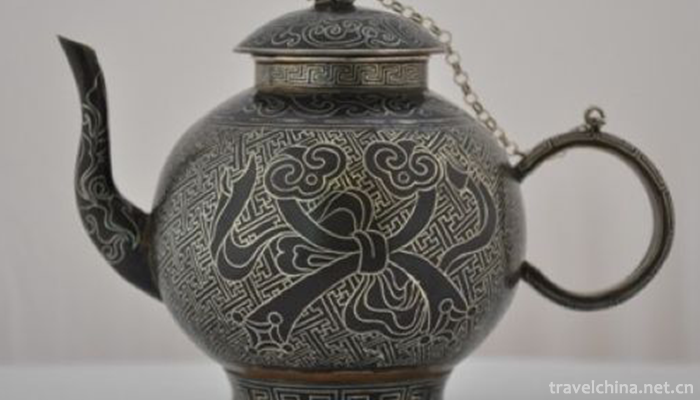 Production-Techniques-of-Black-Copper-Walking-Silver1