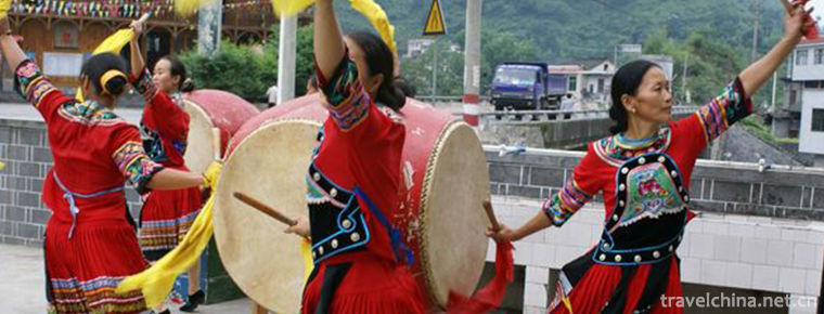Encouragement of Miao Nationality in Western Hunan