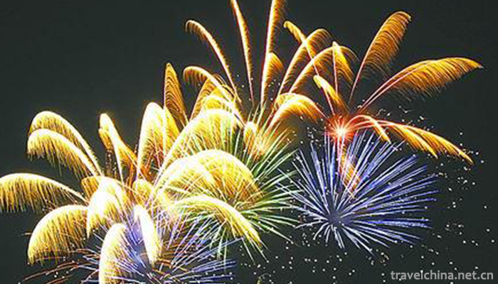 Craftsmanship-of-Fireworks-and-Firecrackers1
