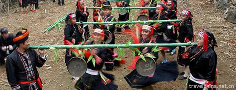 Golden Gong dance of Yao nationality