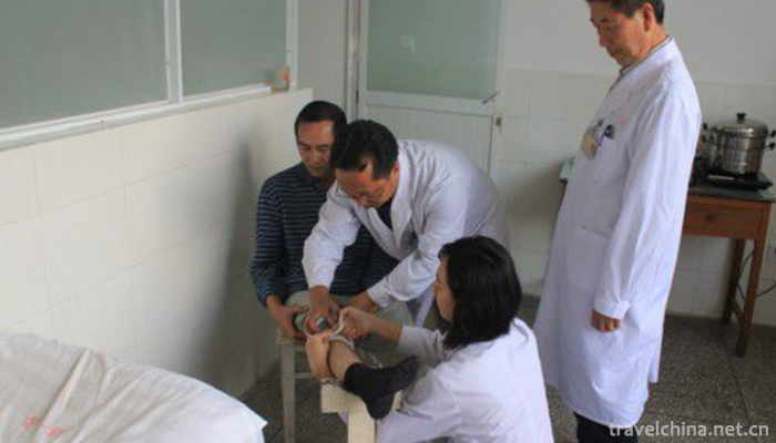 Yi-Medicine-Water-Plaster-Therapy-of-Yi-Medicine1