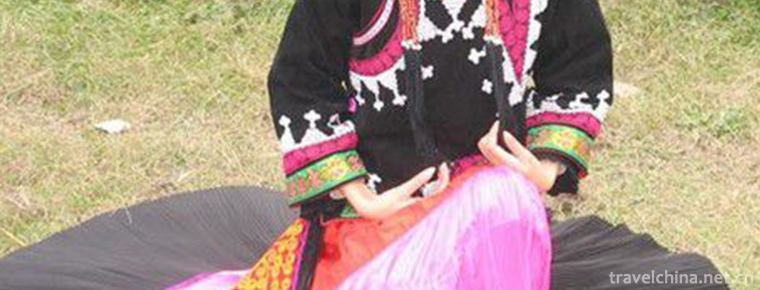 Yi dress