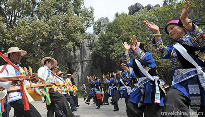 Trichord-Dance-of-Yi-Nationality1