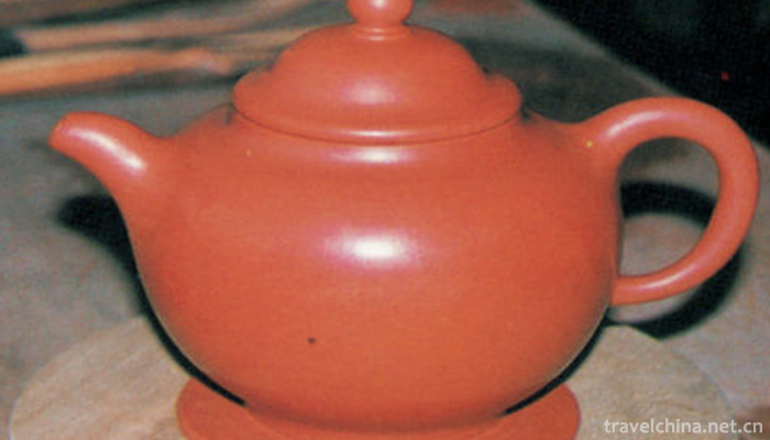 Production-Techniques-of-Yixing-Purple-Sand-Pottery1