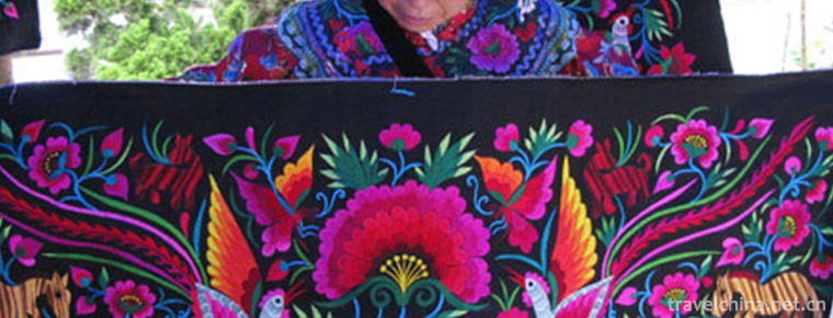 Suni embroidery of the Yi nationality