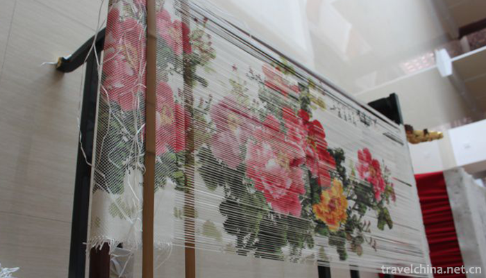 Yongchun-Paper-Weaving-Painting1
