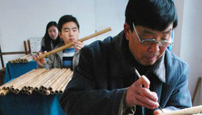Production-Techniques-of-Yuping-Xiaodi1