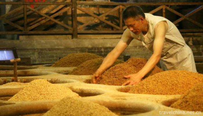 Brewing-Techniques-of-Zhenjiang-Hengshun-Fragrant-Vinegar1