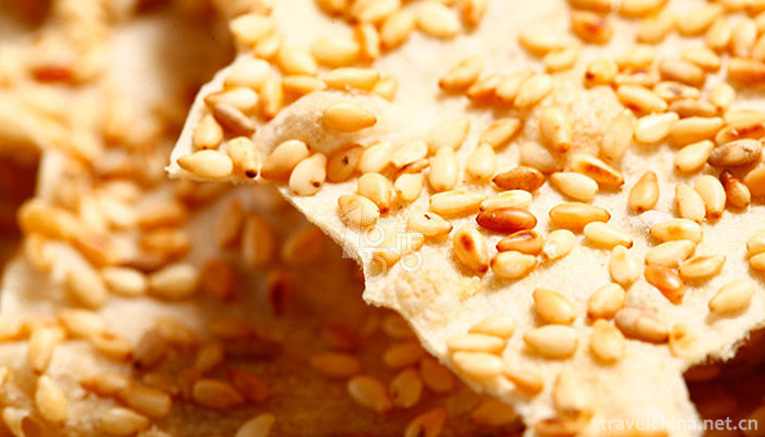 Zhou-Cuns-Baking-Cake-Making-Skills1