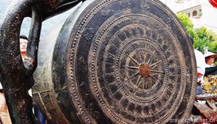 The-Bronze-Drum-Custom-of-the-Zhuang-Nationality1