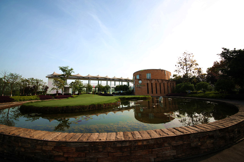 Sichuan Tourism University1