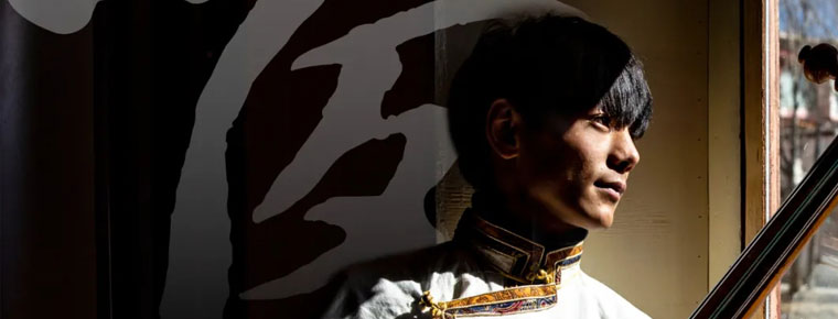 About Ding Zhen picture