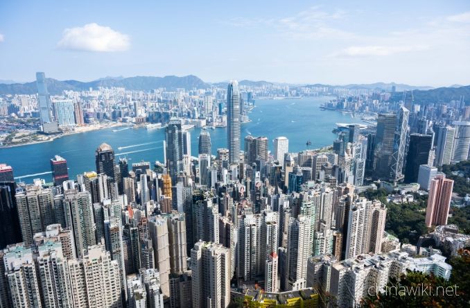 Wealth management companies recruit in Hong Kong