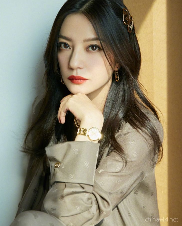 Zhao Wei announces divorce - chinawiki.net